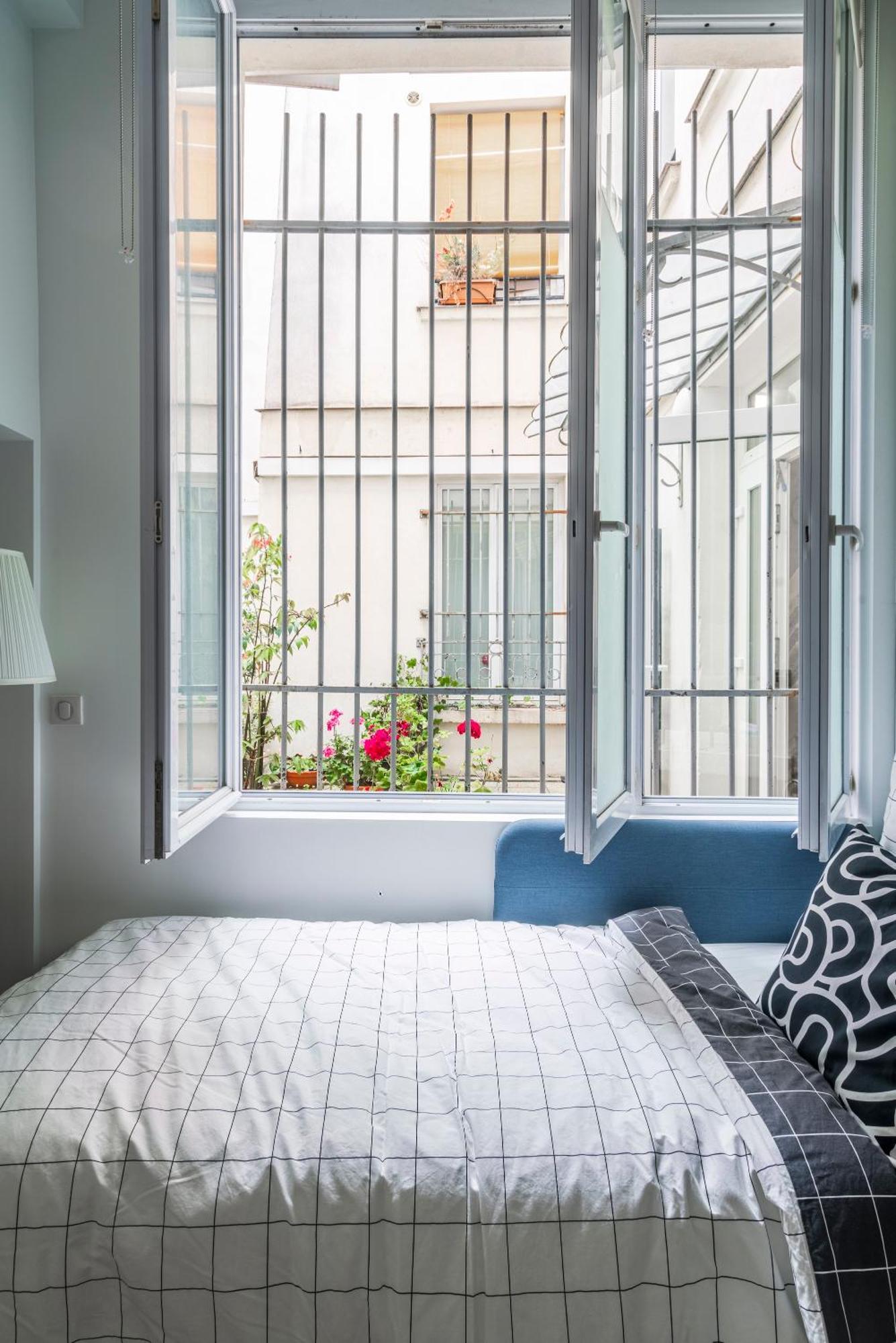 Apart Merryland Paris Chatelet Exterior foto