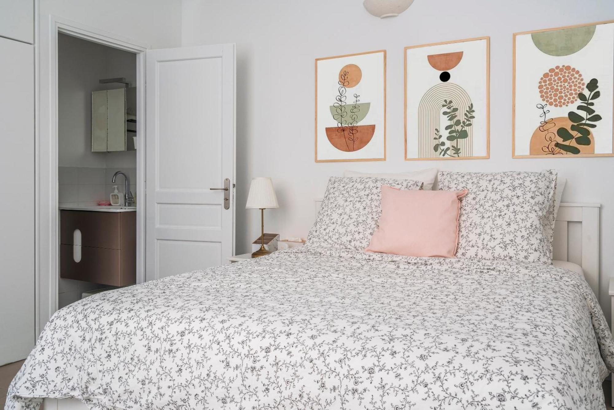 Apart Merryland Paris Chatelet Exterior foto